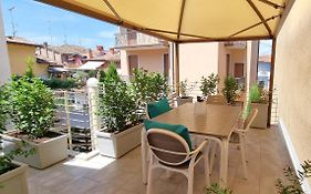 La Piccola Goccia Desenzano-Goccia Di Lago